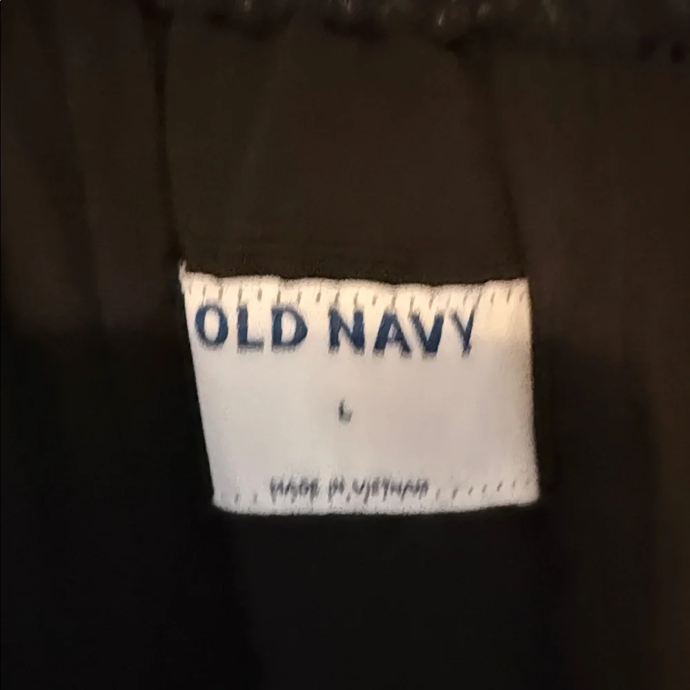 Old Navy Women's Elegant Black Blouse - Picture 2 of 3